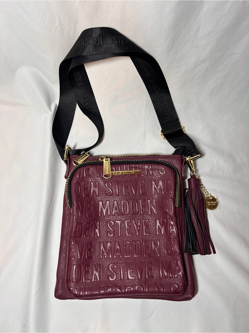 Steve Madden Burgundy Embossed Logo Crossbody Bag w Card Holder Tassel
